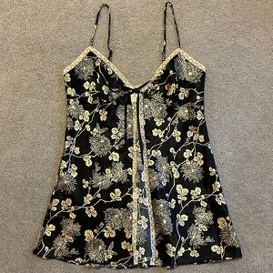 S Victoria’s Secret Flyaway Babydoll Cami